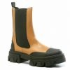 Bota track color camel